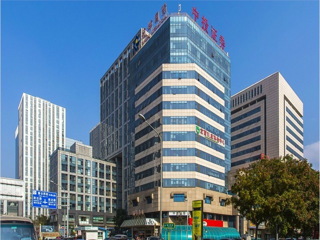 南京1万风量活性炭吸附箱联系人